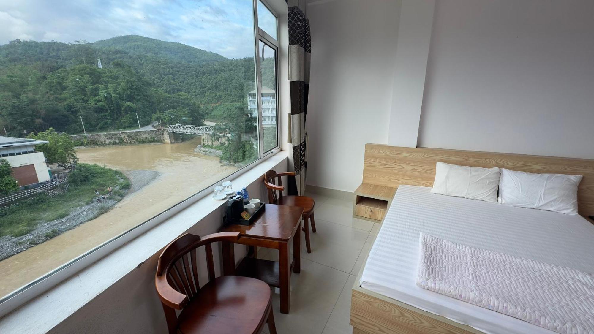 Quy Anh Hotel Bao Lac Town المظهر الخارجي الصورة