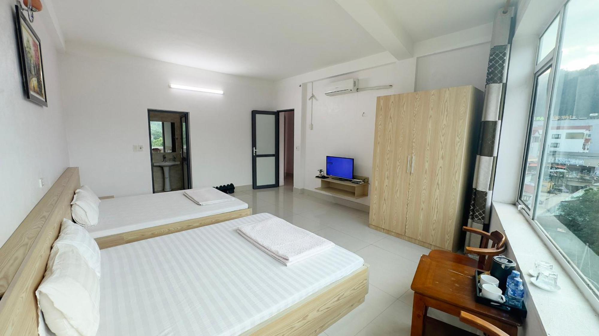 Quy Anh Hotel Bao Lac Town المظهر الخارجي الصورة