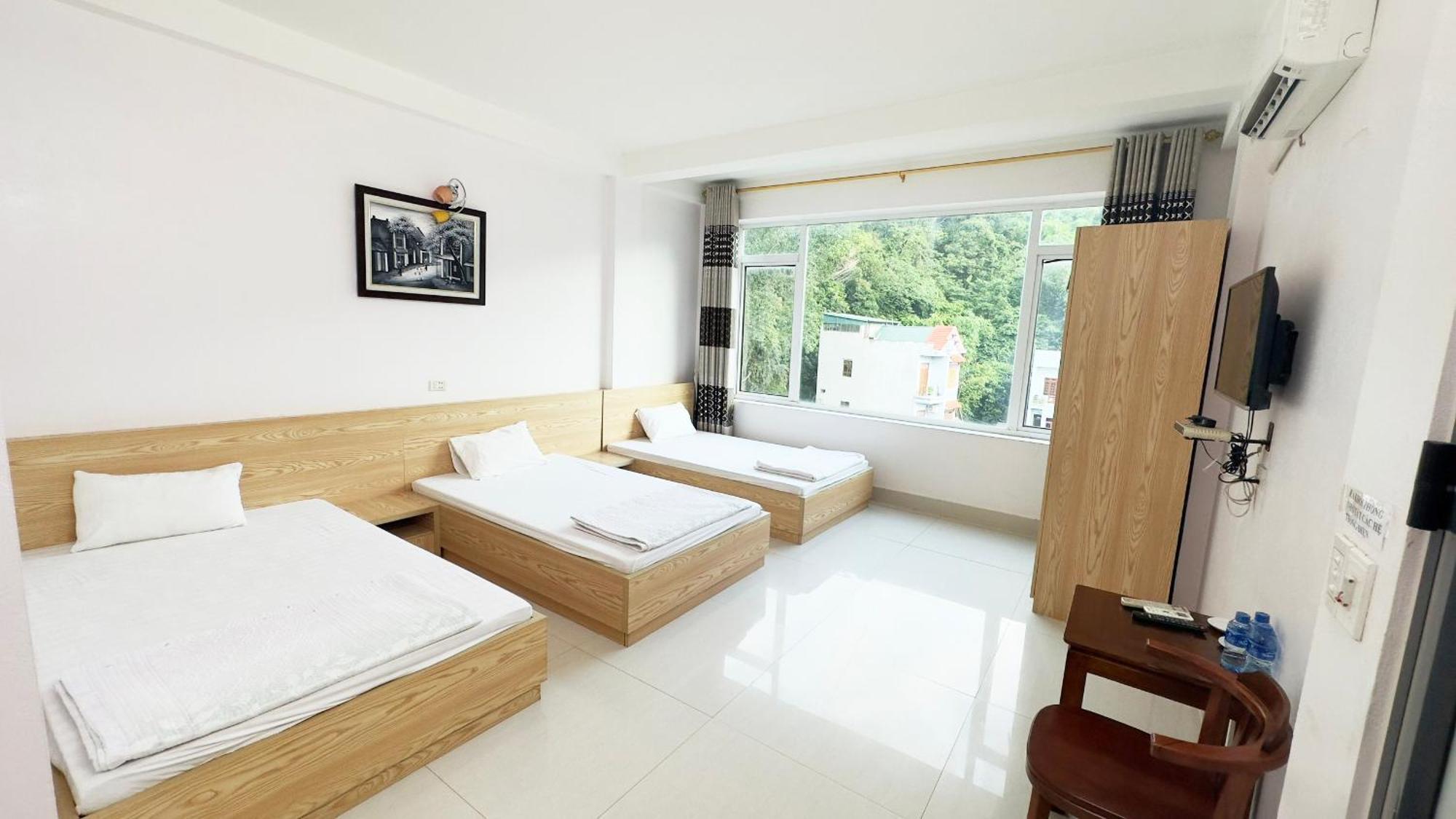Quy Anh Hotel Bao Lac Town المظهر الخارجي الصورة