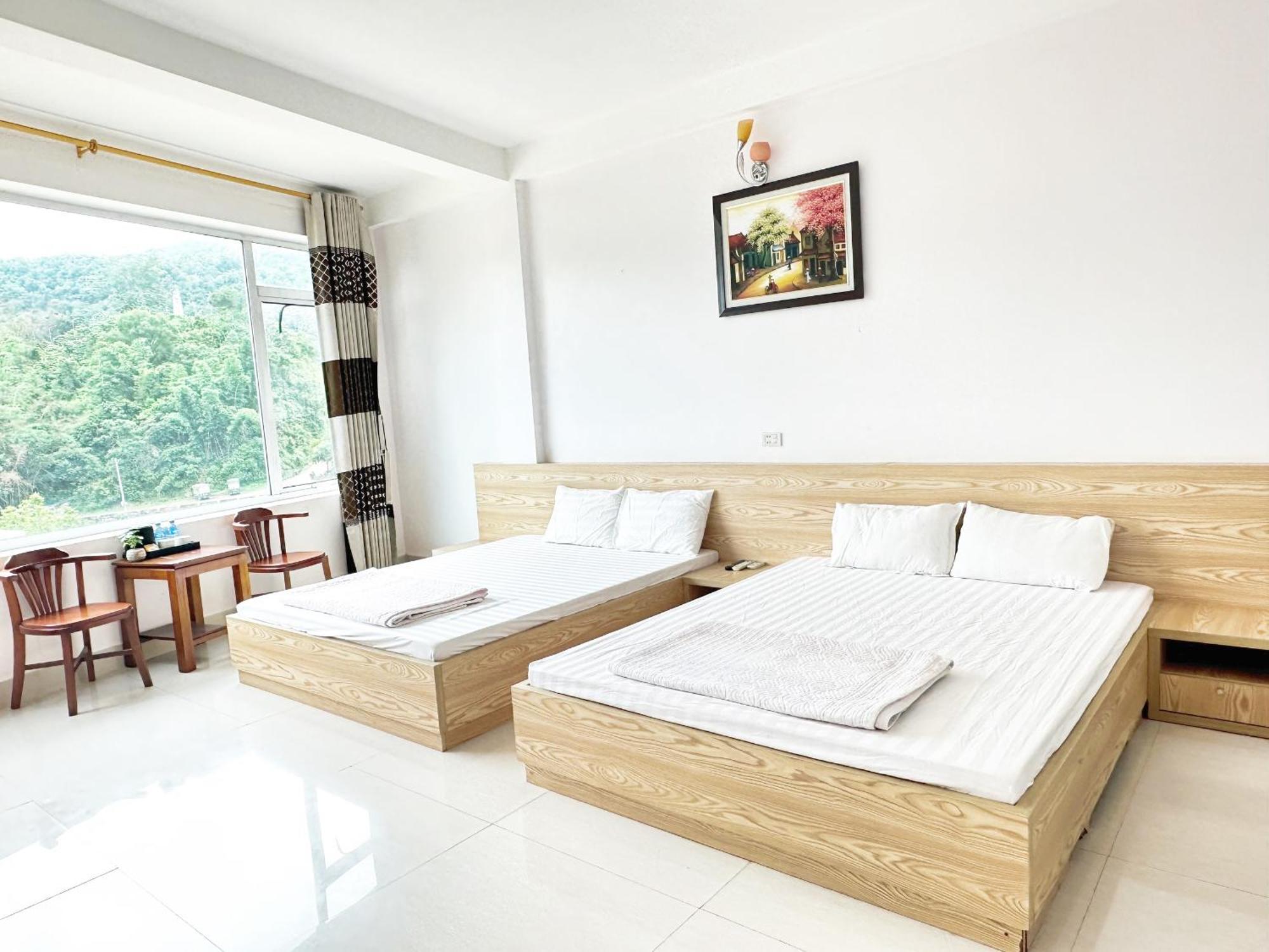 Quy Anh Hotel Bao Lac Town المظهر الخارجي الصورة