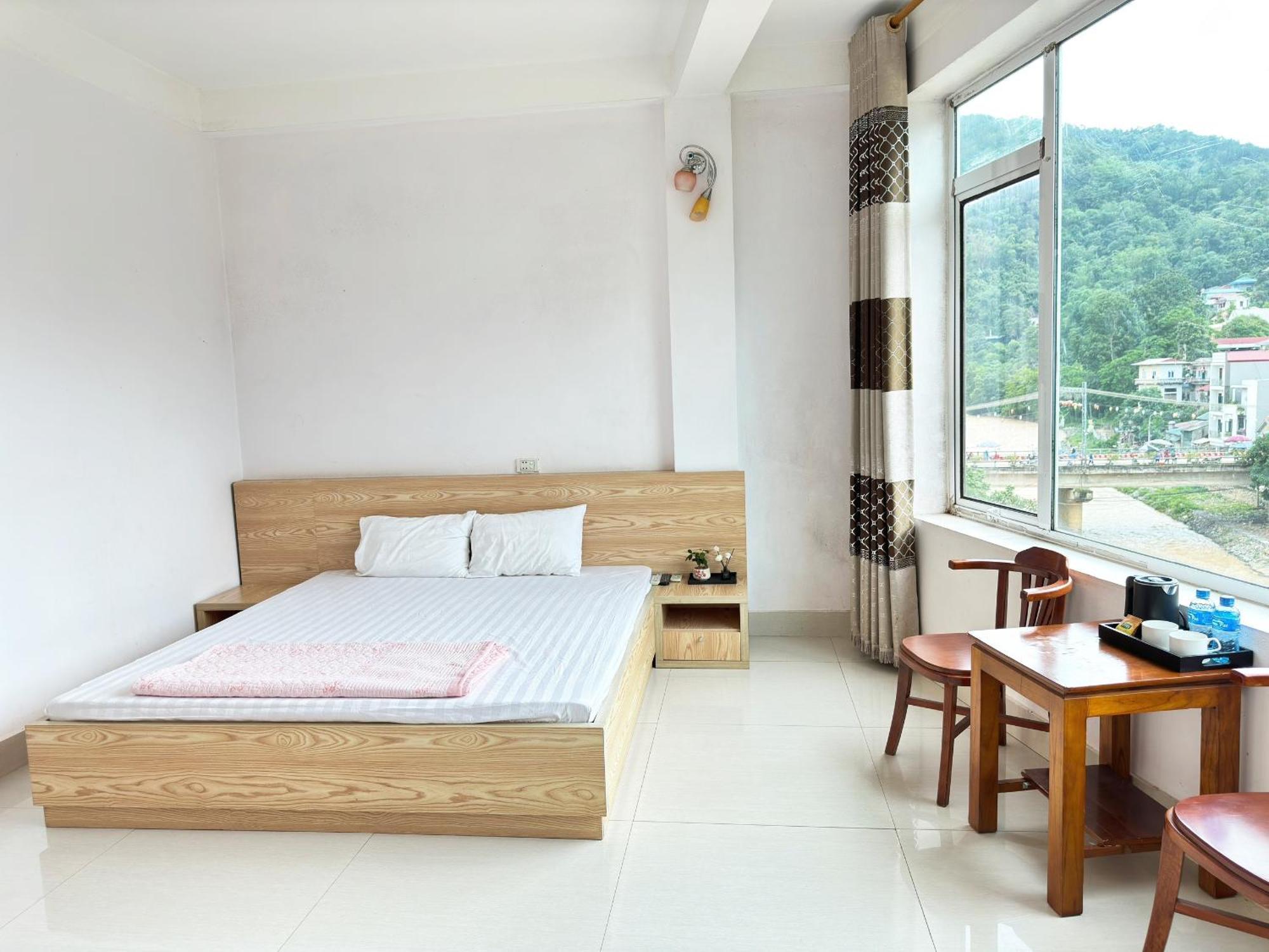 Quy Anh Hotel Bao Lac Town المظهر الخارجي الصورة